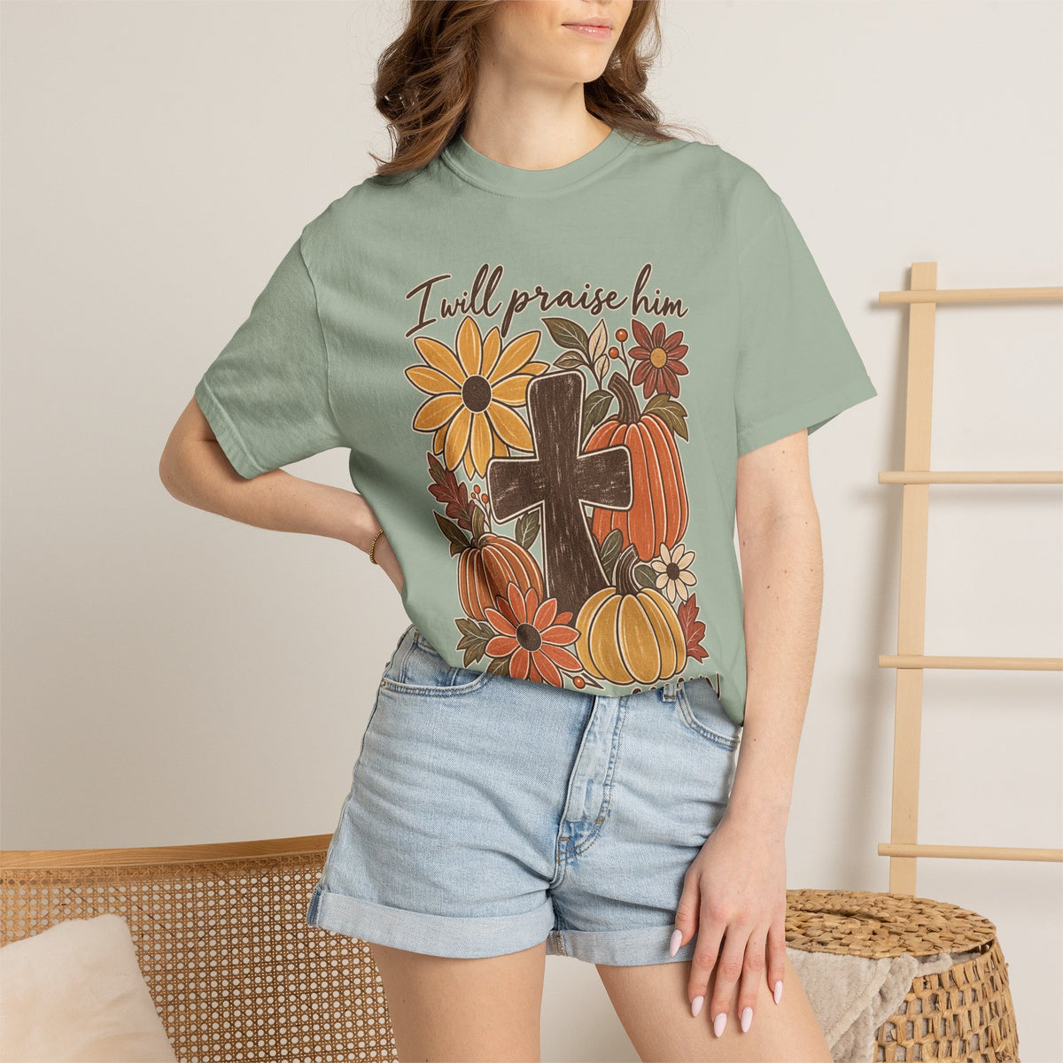 Faithful Seasons T-Shirt — "I Will Praise Him in Every Season" Autumn Cross Tee