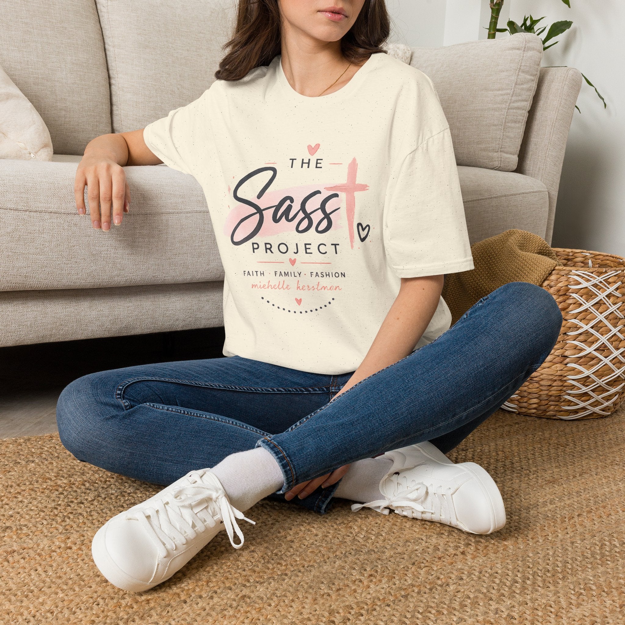 Sass Project Graphic Tee — Faith-Inspired Pink Cross T-Shirt