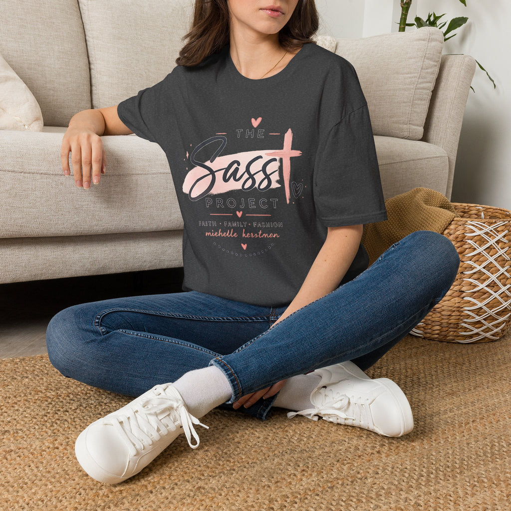 Sass Project Graphic Tee — Faith-Inspired Pink Cross T-Shirt